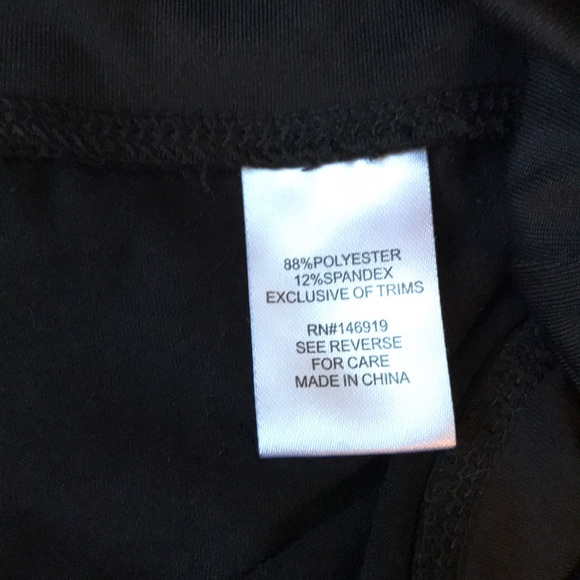 New! Jessica Simpson The Warm Up Capri leggings - Picture 3 of 8